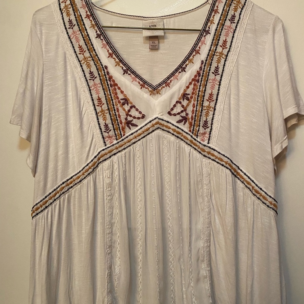 Knox Rose White Blouse with Multicolor Embroidery